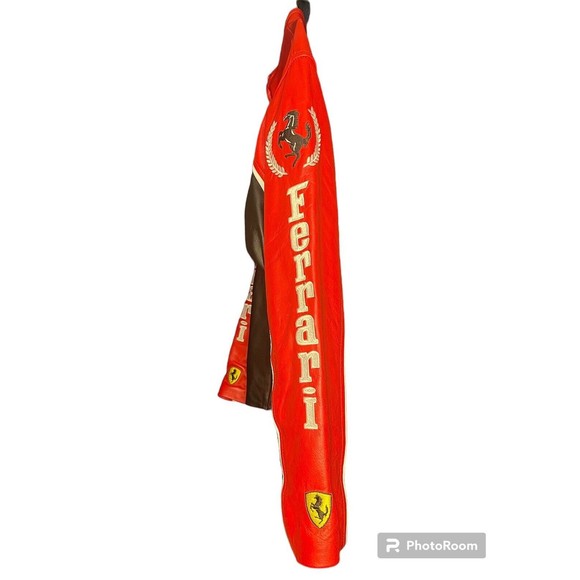 RARE Vintage Ferrari Puma Shell Vodafone Red Black Leather Jacket Size (adult M) - Picture 3 of 5